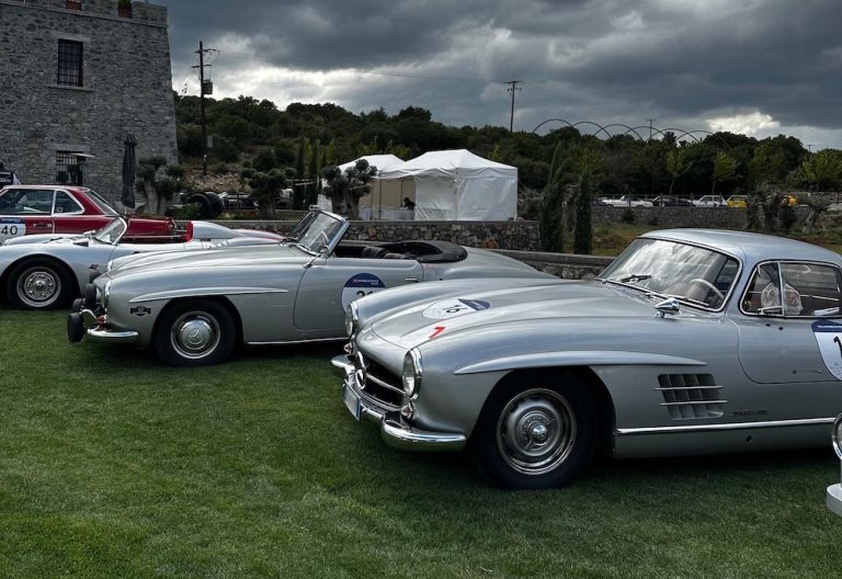 Mercedes 300 SL storiche alla 1000 Miglia Experience Greece 2026